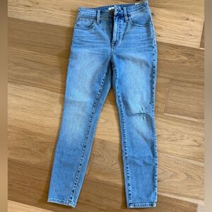 Madewell Curvy Roadtripper Jeans